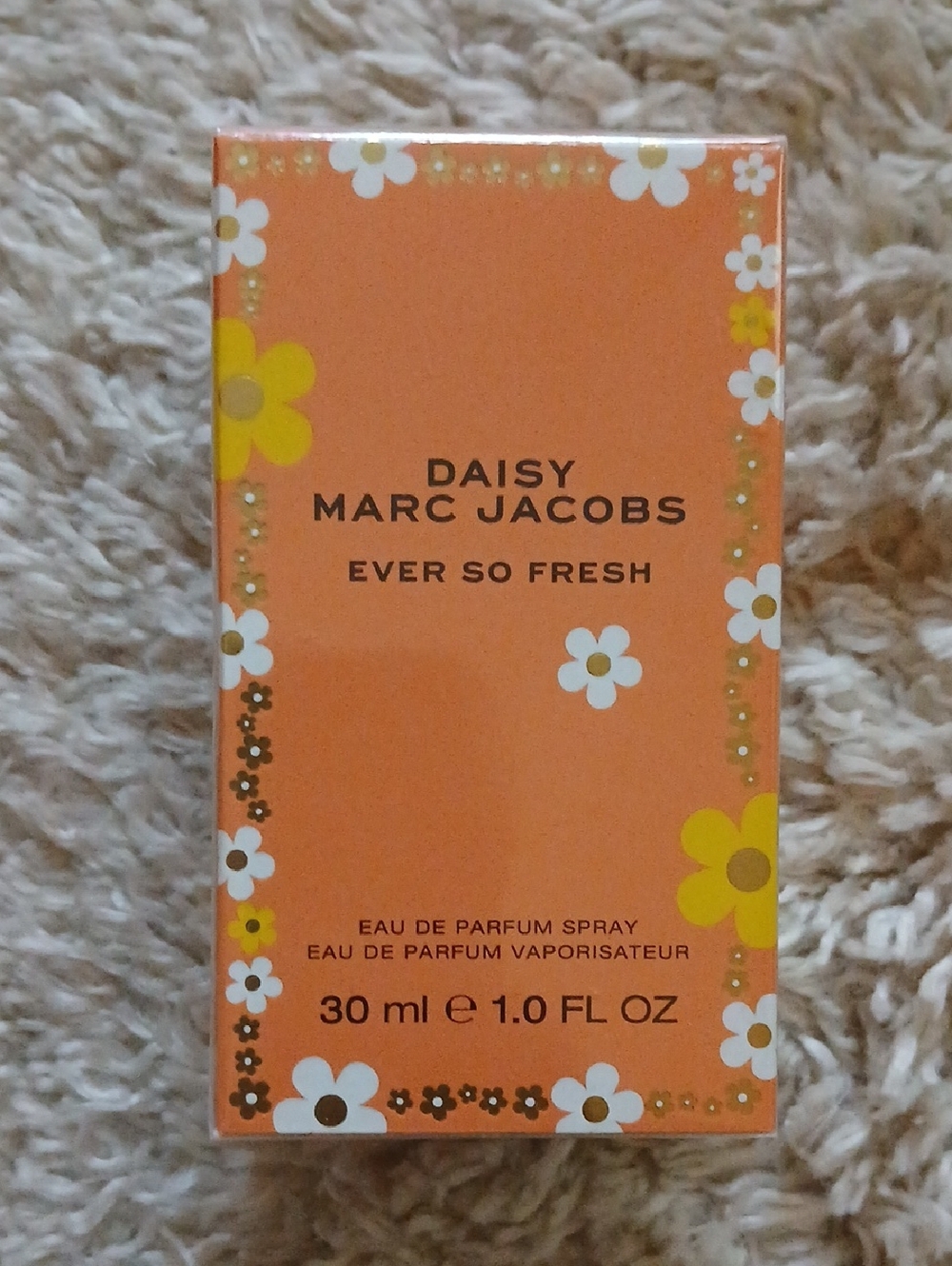 NWT MARC JACOBS DAISY EVER SO FRESH